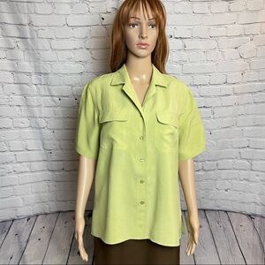 Vintage Silk Ncounter Light Green Short Sleeve Button Blouse Shirt Size M